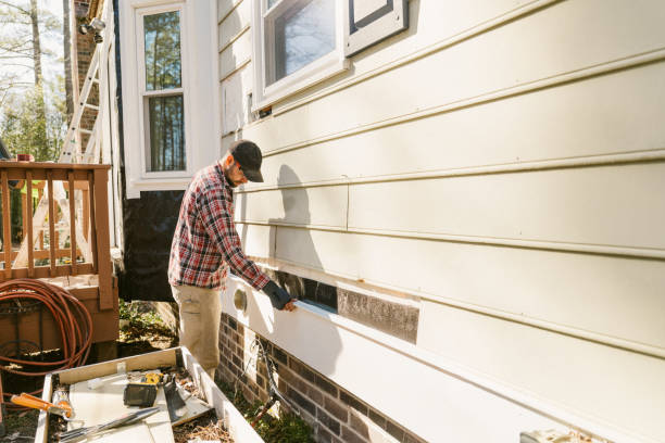 Top rated local Emergency Siding Repair specialists in Revere, MA